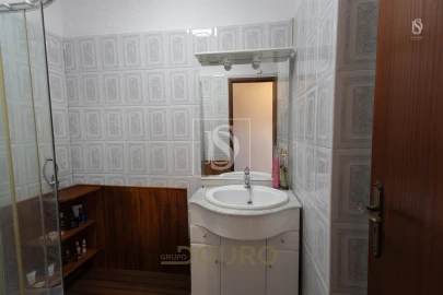 Apartamento T3 para Venda em Vilar de Andorinho