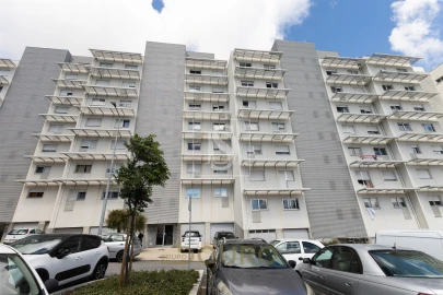 Apartamento T3 para Venda em Vilar de Andorinho