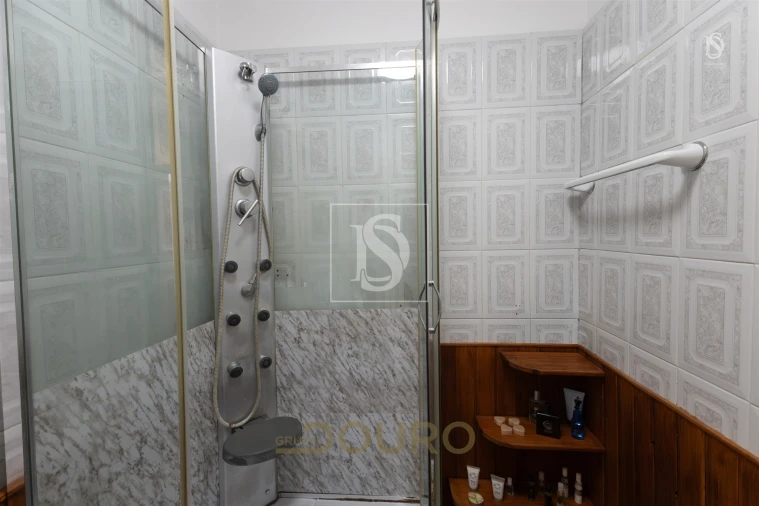 Apartamento T3 para Venda em Vilar de Andorinho Foto 17