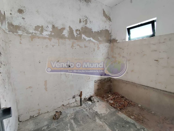 Moradia T0 para Venda em Salvaterra de Magos e Foros de Salvaterra Foto 5
