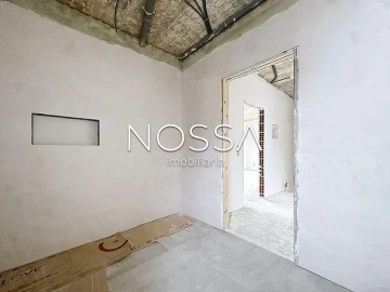 Moradia T4 para Venda em Pontinha e Famões