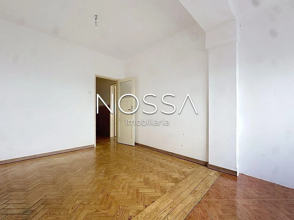 Apartamento T2 para Venda em Queluz e Belas Foto 16