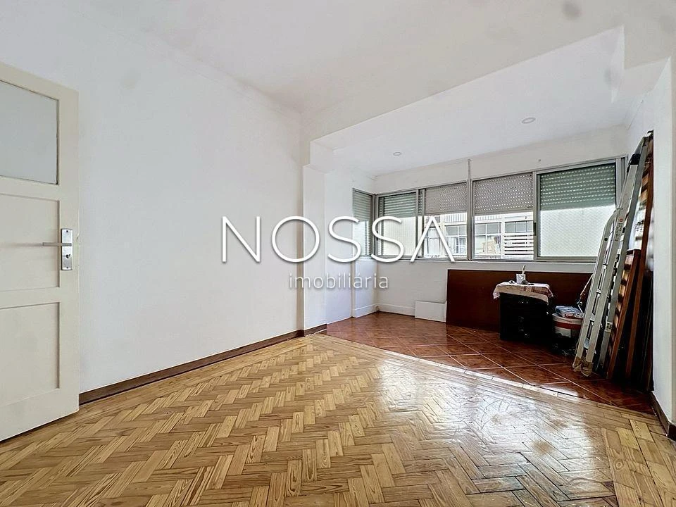 Apartamento T2 para Venda em Queluz e Belas Foto 12