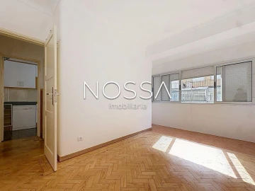Apartamento T2 para Venda em Queluz e Belas