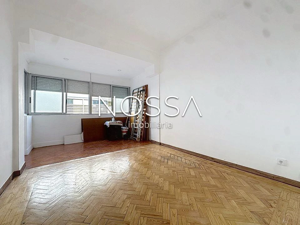Apartamento T2 para Venda em Queluz e Belas Foto 13