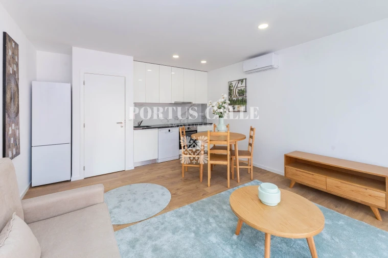 Apartamento T1 para Venda em Aldoar, Foz do Douro e Nevogilde Foto 9