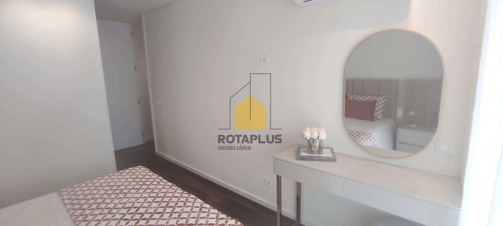 Apartamento T3 para Venda em Cidade da Maia Foto 15