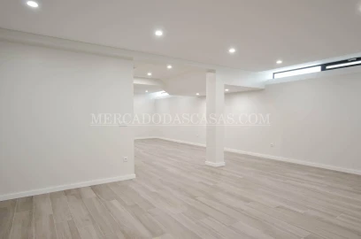 Moradia T4 para Venda em Anta e Guetim