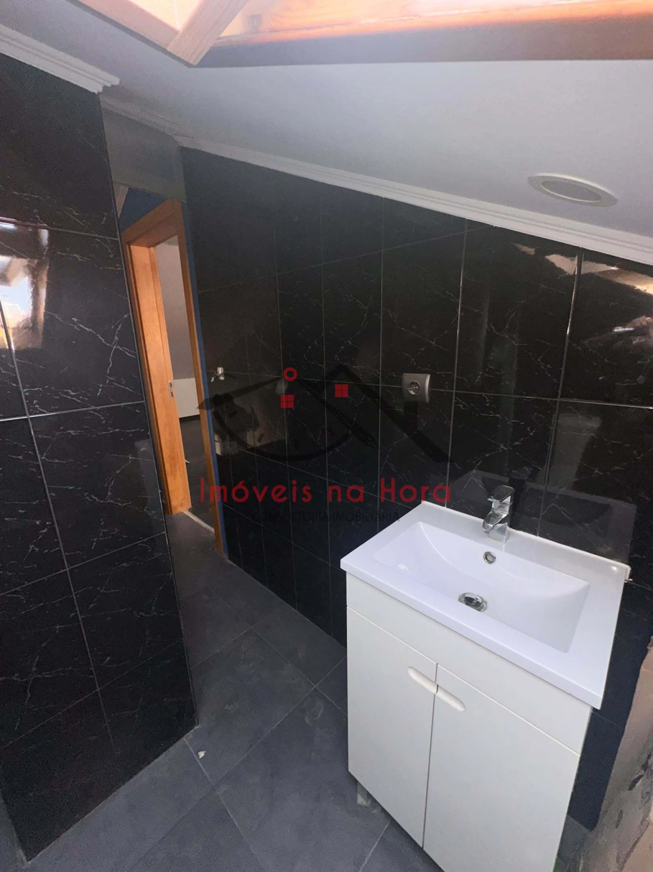 Apartamento T3 para Venda em Seixal, Arrentela e Aldeia de Paio Pires Foto 3