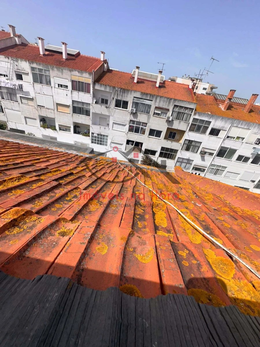 Apartamento T3 para Venda em Seixal, Arrentela e Aldeia de Paio Pires Foto 6