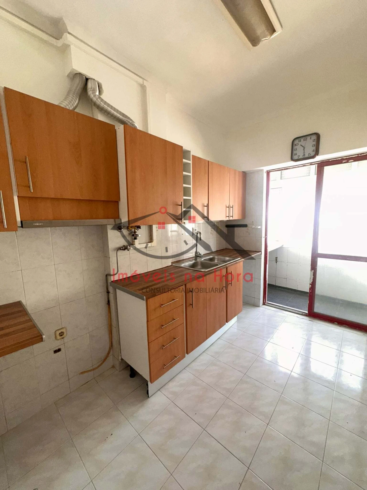 Apartamento T3 para Venda em Seixal, Arrentela e Aldeia de Paio Pires Foto 15
