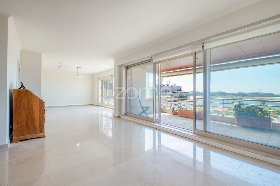 Apartamento T3 para Arrendamento em Aldoar, Foz do Douro e Nevogilde Foto 11
