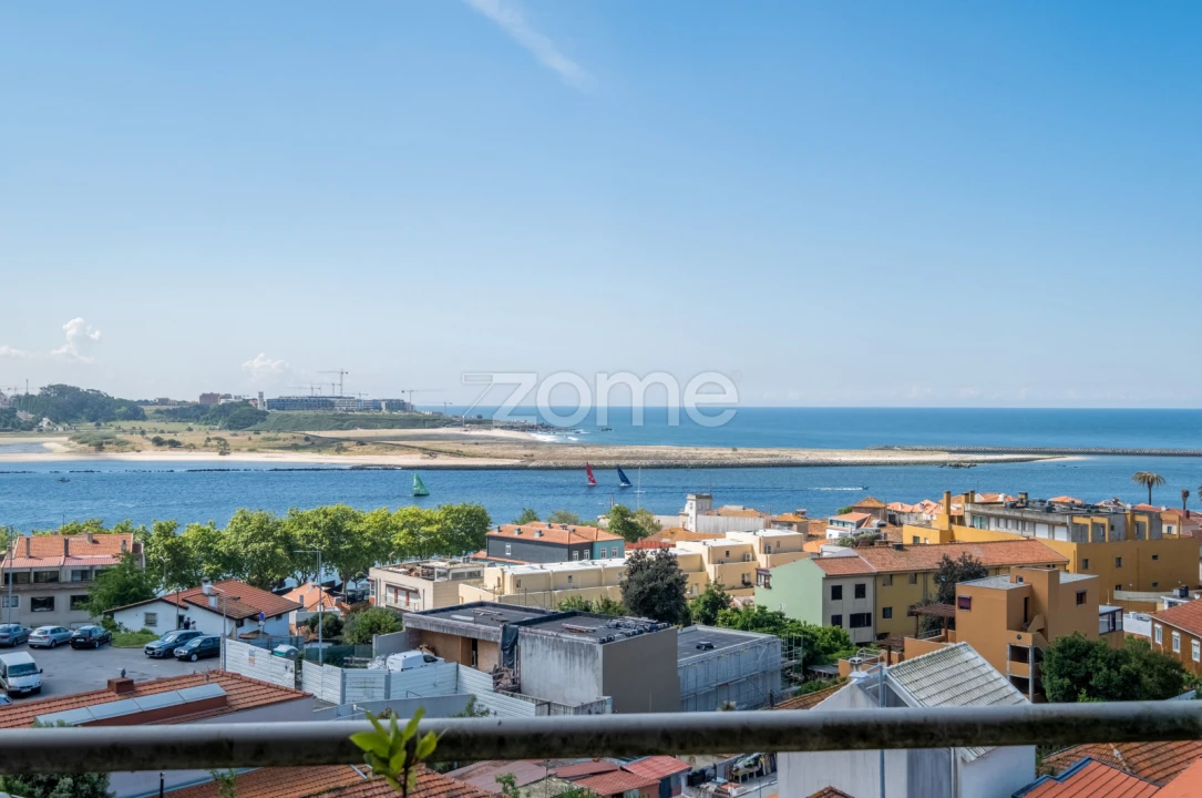 Apartamento T3 para Arrendamento em Aldoar, Foz do Douro e Nevogilde Foto 20