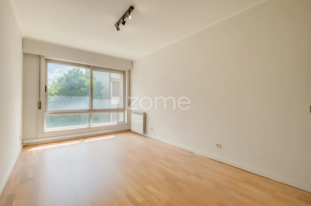 Apartamento T3 para Arrendamento em Aldoar, Foz do Douro e Nevogilde Foto 24