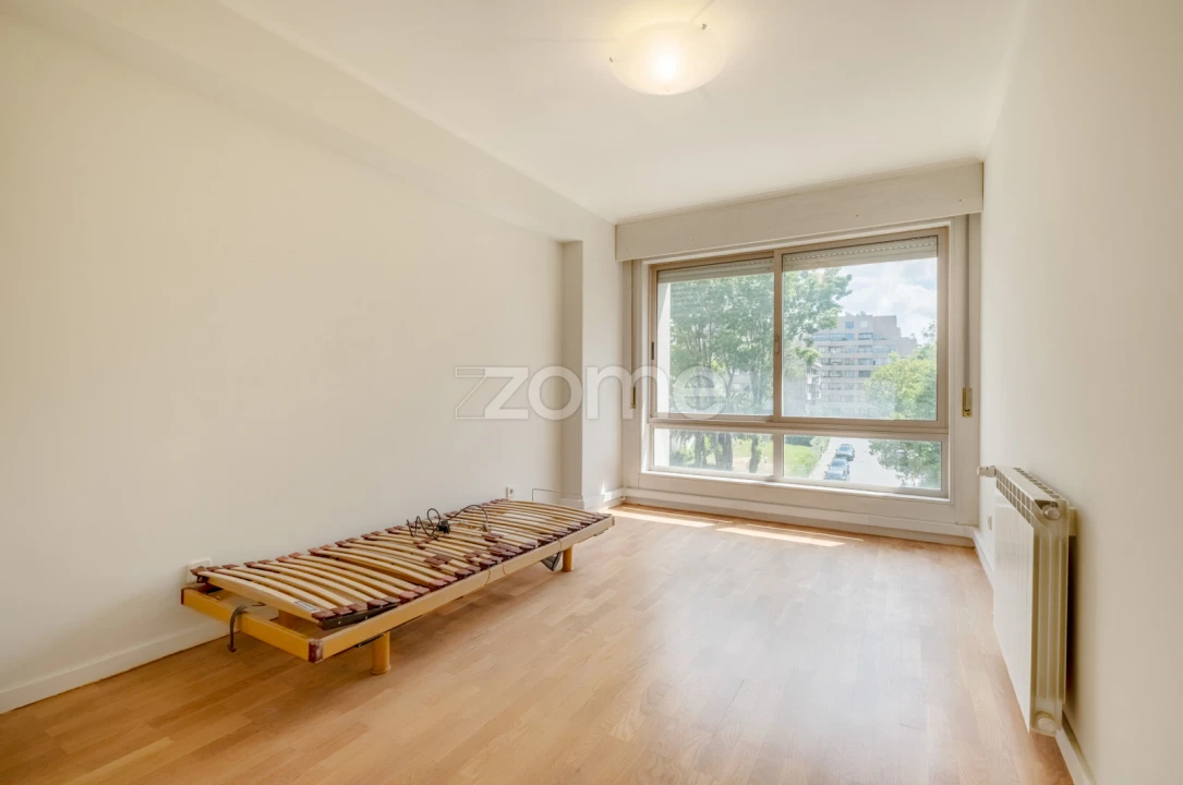 Apartamento T3 para Arrendamento em Aldoar, Foz do Douro e Nevogilde Foto 26