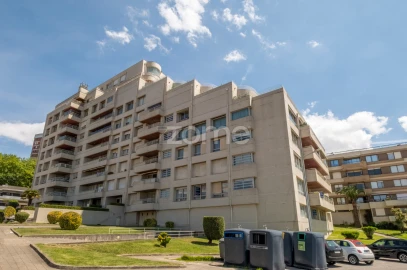 Apartamento T3 para Arrendamento em Aldoar, Foz do Douro e Nevogilde