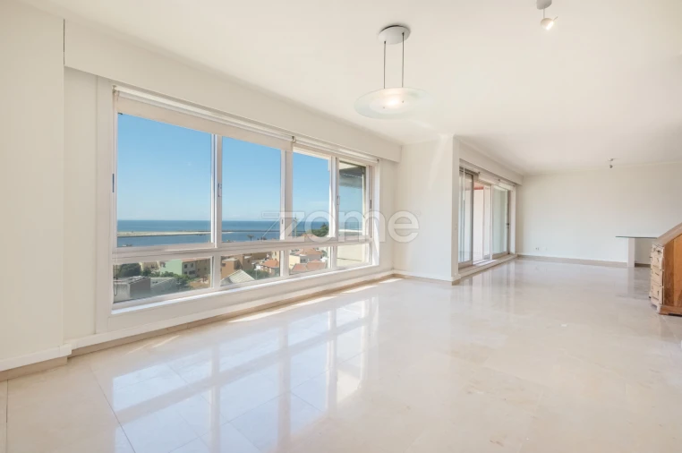 Apartamento T3 para Arrendamento em Aldoar, Foz do Douro e Nevogilde Foto 13