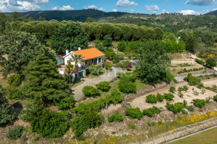 Quinta T3 para Venda em Vela Foto 32