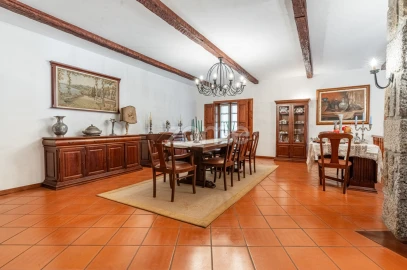 Quinta T5 para Venda em Cristelos, Boim e Ordem