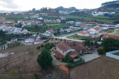 Quinta T5 para Venda em Cristelos, Boim e Ordem