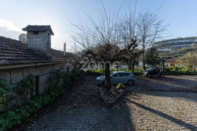 Quinta T5 para Venda em Cristelos, Boim e Ordem