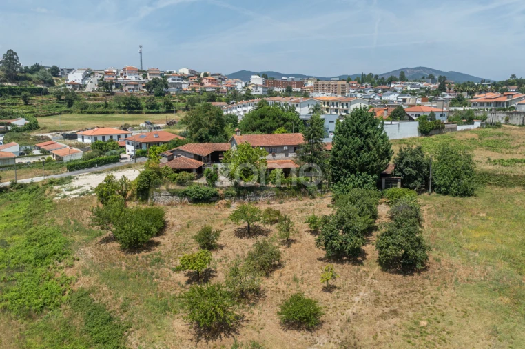 Quinta T5 para Venda em Cristelos, Boim e Ordem Foto 3