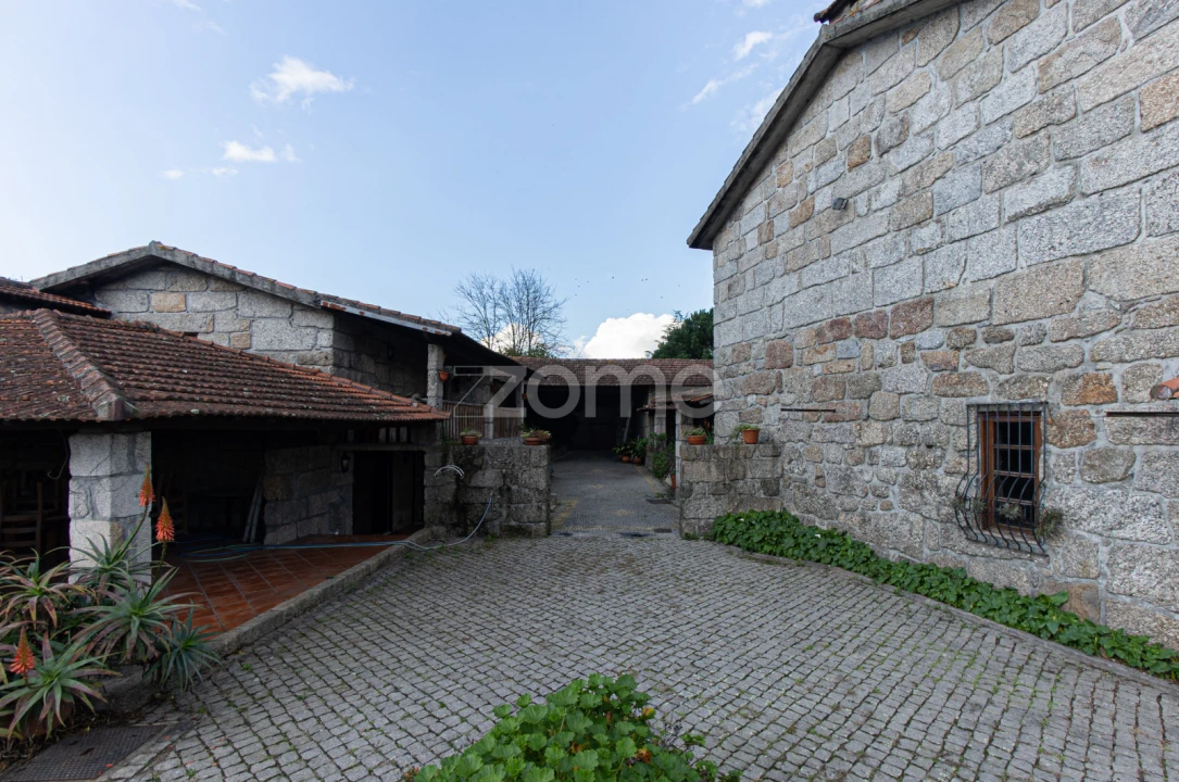 Quinta T5 para Venda em Cristelos, Boim e Ordem Foto 13
