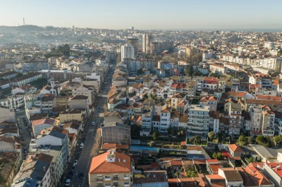 Terreno Comércio / Armazém para Venda em Bonfim