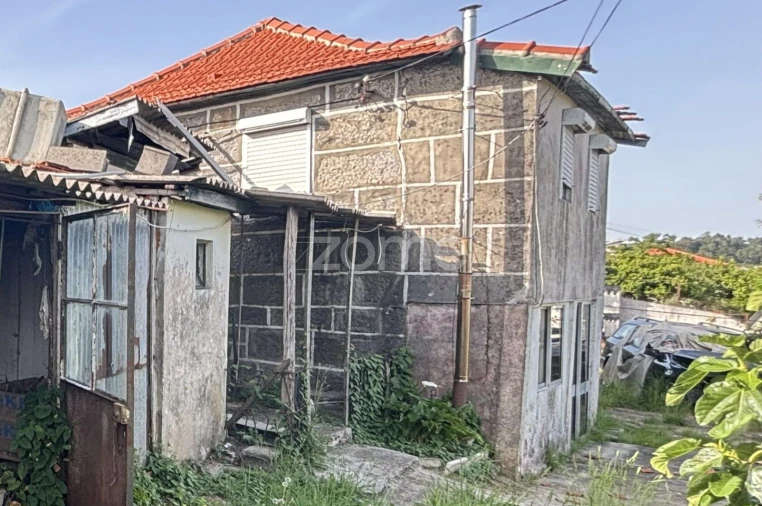 Moradia T2 para Venda em Figueiró (Santiago e Santa Cristina) Foto 4