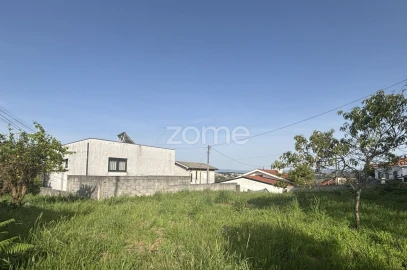 Terreno para Venda em Figueiró (Santiago e Santa Cristina)