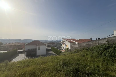 Terreno para Venda em Figueiró (Santiago e Santa Cristina)