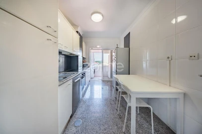 Apartamento T1 para Venda em Rio Tinto