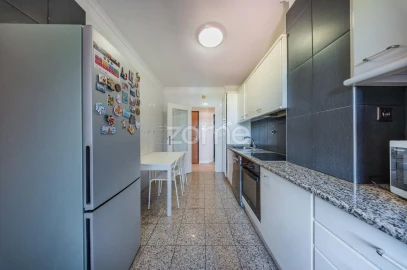 Apartamento T1 para Venda em Rio Tinto