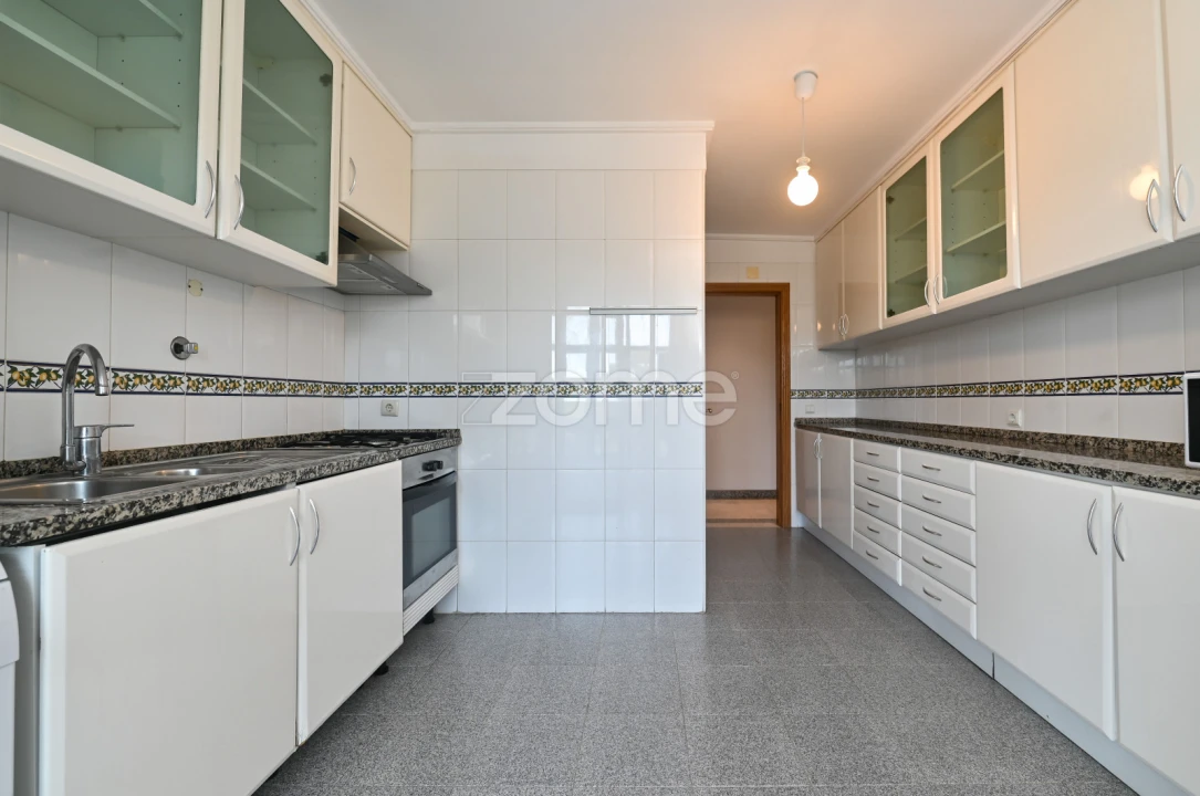 Apartamento T3 para Venda em Cascais e Estoril Foto 12