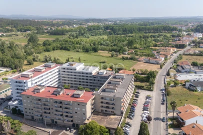 Apartamento T1 para Venda em Tamengos, Aguim e Óis do Bairro