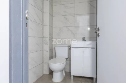 Apartamento T1 para Venda em Massamá e Monte Abraão
