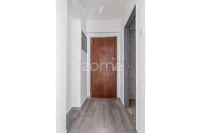 Apartamento T1 para Venda em Massamá e Monte Abraão