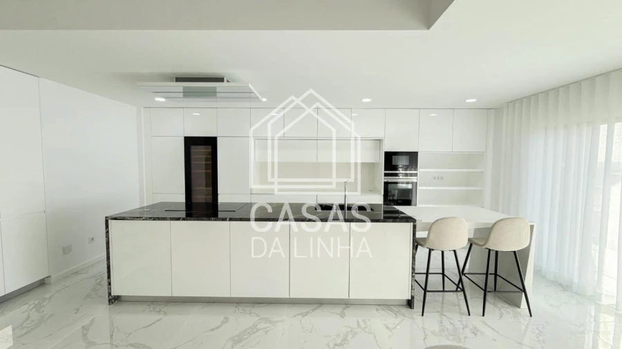Apartamento T4 para Venda em Montijo e Afonsoeiro Foto 8