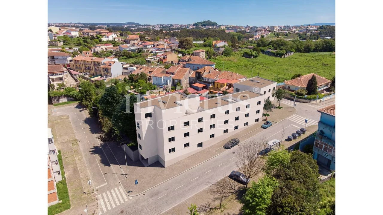 Apartamento T2 para Venda em Campanhã Foto 2