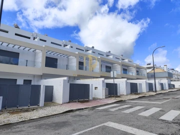 Moradia T3 para Venda em Tavira (Santa Maria e Santiago)