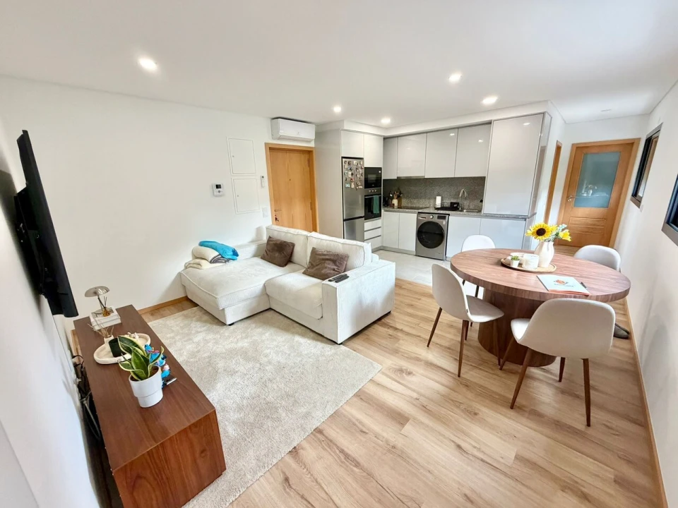 Apartamento T1 para Venda em Pedroso e Seixezelo Foto 6