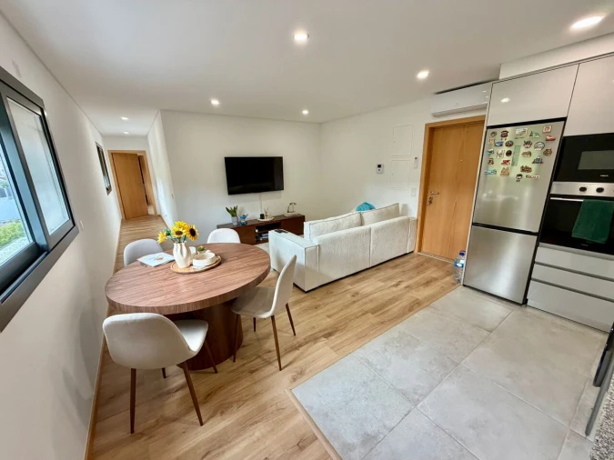 Apartamento T1 para Venda em Pedroso e Seixezelo Foto 2
