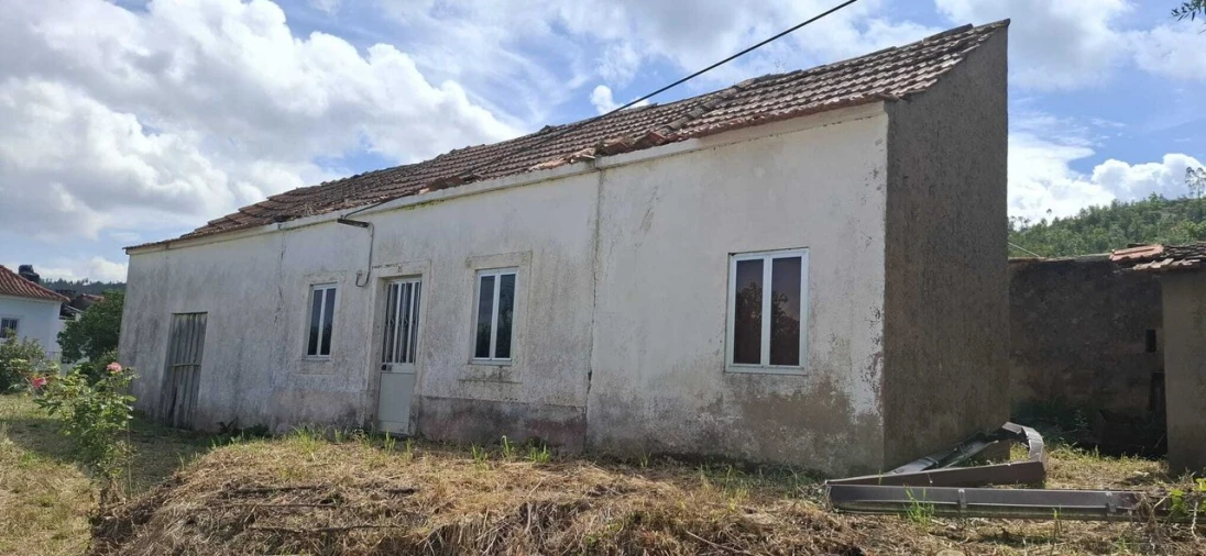 Moradia T2 para Venda em Ferreira do Zezere