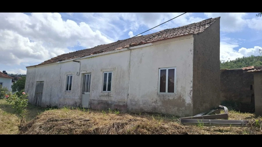 Moradia T2 para Venda em Ferreira do Zezere