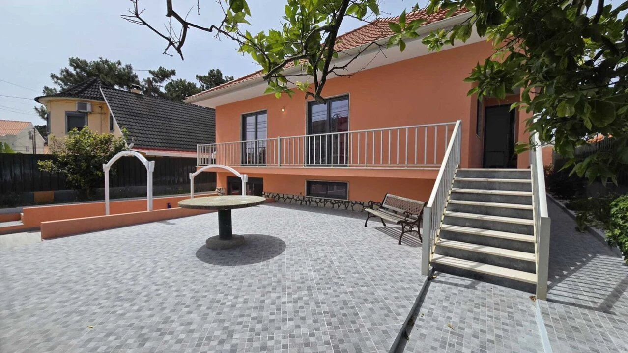 Moradia T5 para Venda em Quinta do Conde Foto 14