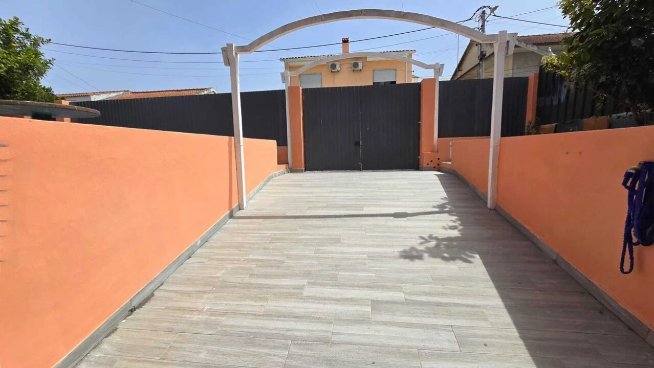 Moradia T5 para Venda em Quinta do Conde Foto 21