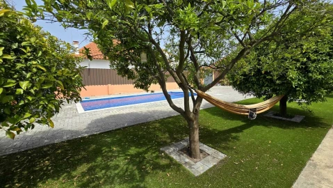 Moradia T5 para Venda em Quinta do Conde