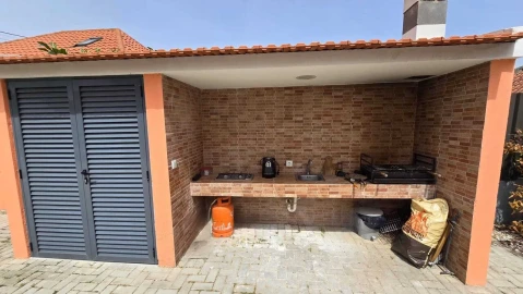 Moradia T5 para Venda em Quinta do Conde