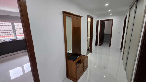 Moradia T5 para Venda em Quinta do Conde
