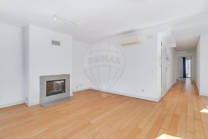 Apartamento T2 para Venda em Misericórdia